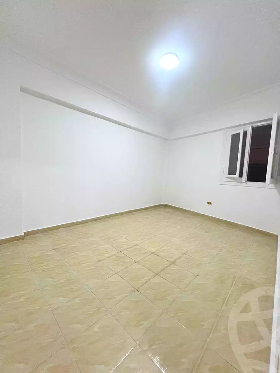https://aqarmap.com.eg/en/listing/7188348-for-sale-alexandria-al-agamy-shataa-el-nakheel