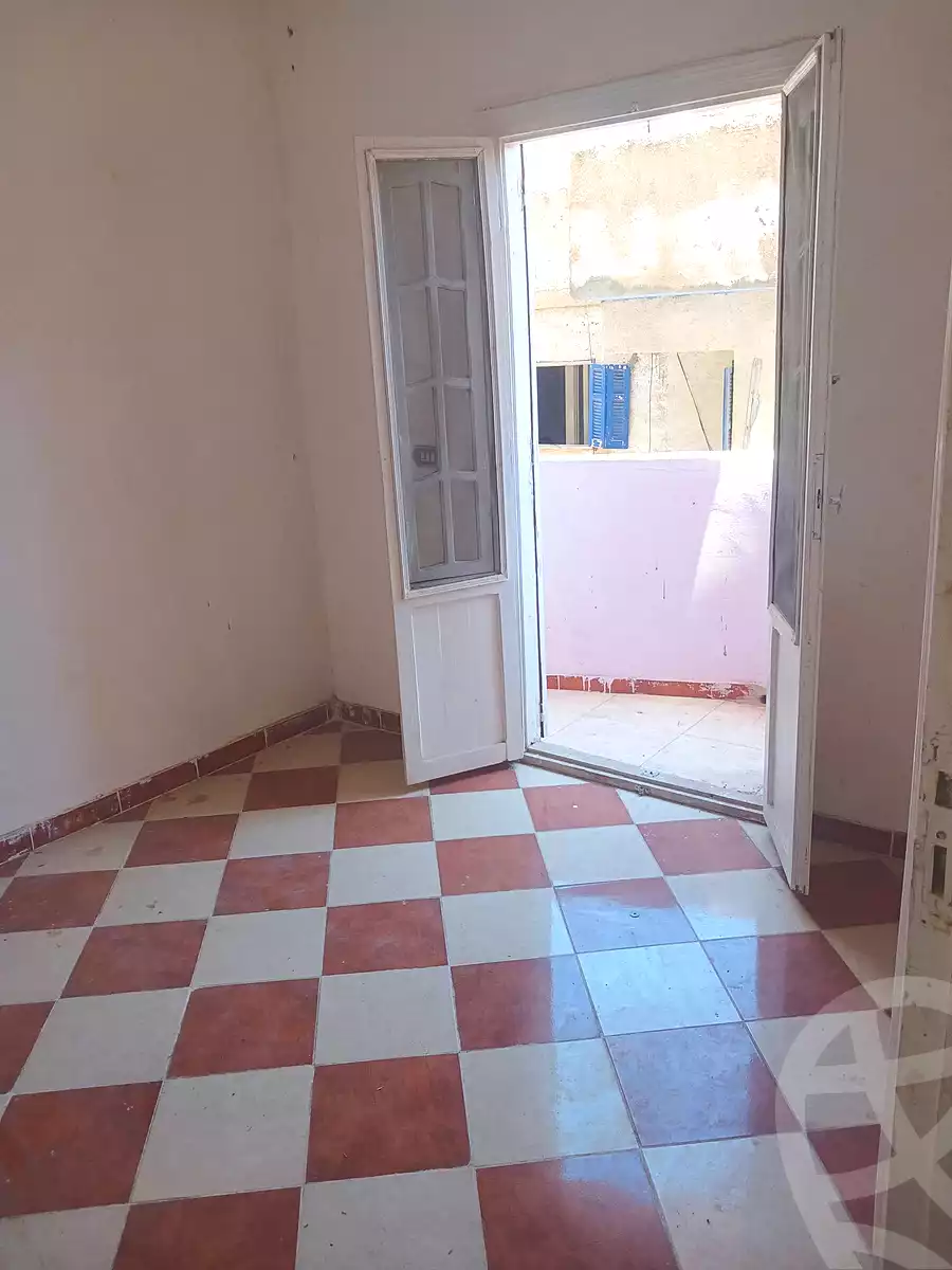 https://aqarmap.com.eg/ar/listing/7188362-for-sale-alexandria-al-agamy-el-hanouvel