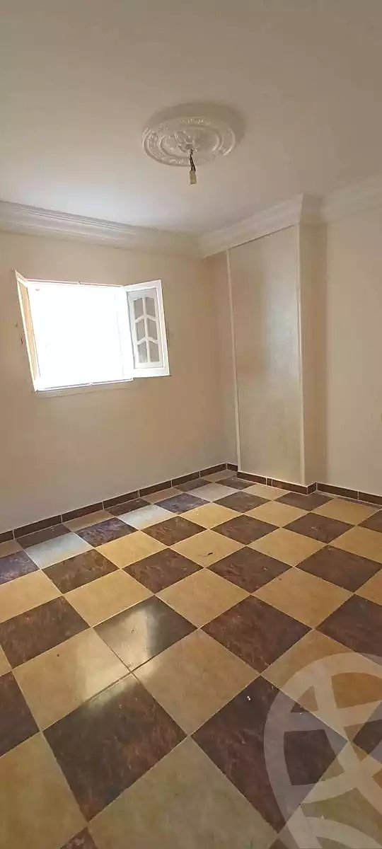 https://aqarmap.com.eg/ar/listing/7188404-for-sale-alexandria-al-agamy-bw-ywsf