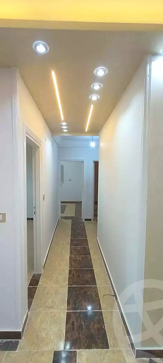 https://aqarmap.com.eg/ar/listing/7188404-for-sale-alexandria-al-agamy-bw-ywsf