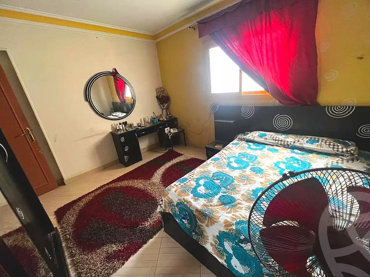 https://aqarmap.com.eg/en/listing/7188435-for-sale-cairo-el-haram-shareaa-el-talateny