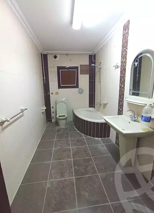 https://aqarmap.com.eg/ar/listing/7188903-for-rent-cairo-helwan-mostafa-fahmy-st