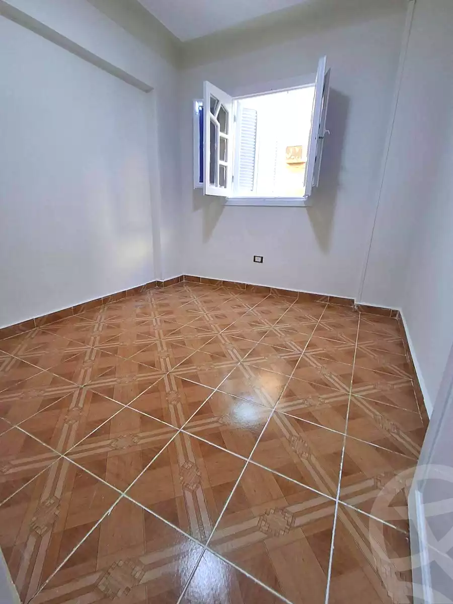 https://aqarmap.com.eg/en/listing/7188958-for-sale-alexandria-al-agamy-shataa-el-nakheel