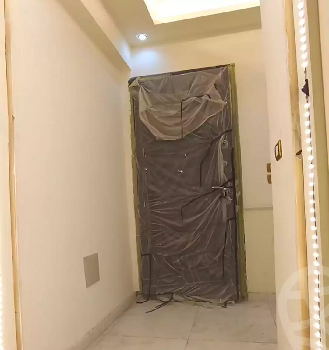 https://aqarmap.com.eg/en/listing/7189083-for-sale-cairo-elnozha-Streettt-27