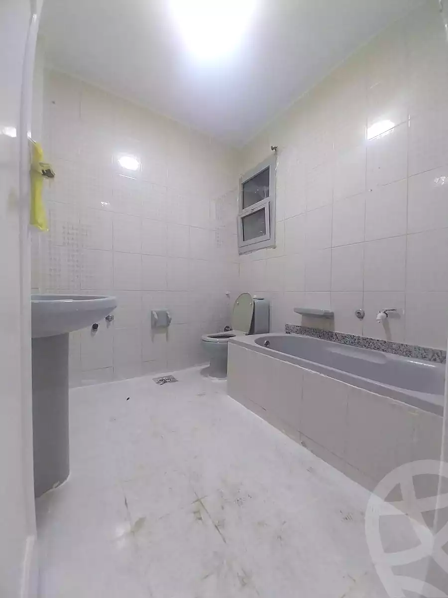 https://aqarmap.com.eg/en/listing/7189096-for-sale-alexandria-al-agamy