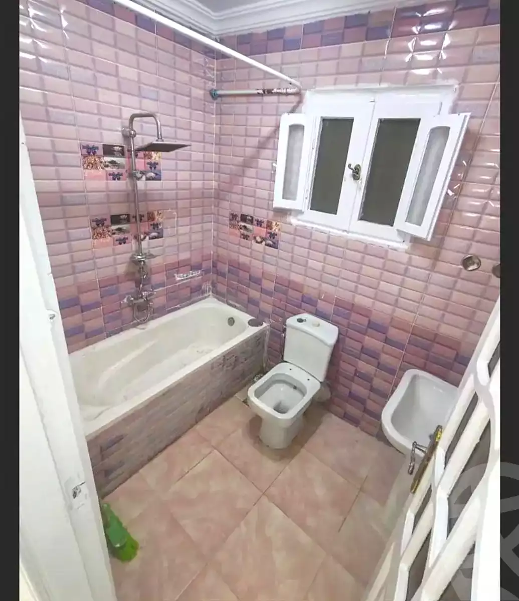 https://aqarmap.com.eg/en/listing/7189138-for-sale-alexandria-al-agamy-el-hanouvel-gabir-hafez-st