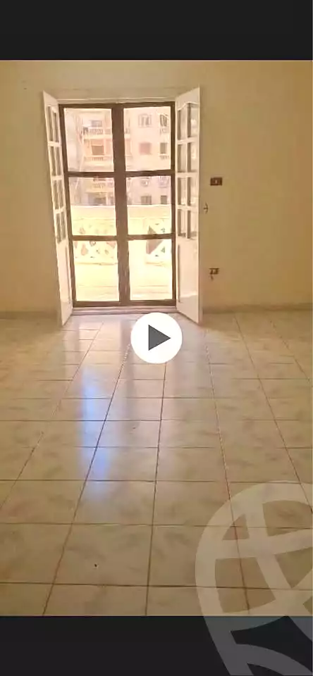 https://aqarmap.com.eg/en/listing/7189181-for-sale-alexandria-sydy-bshr-sydy-bshr-qbly-el-tfola-el-saeda-st