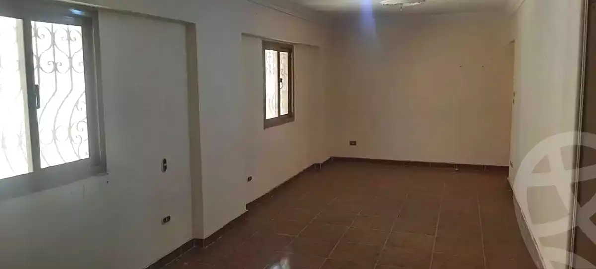 https://aqarmap.com.eg/en/listing/7189333-for-sale-alexandria-sydy-bshr