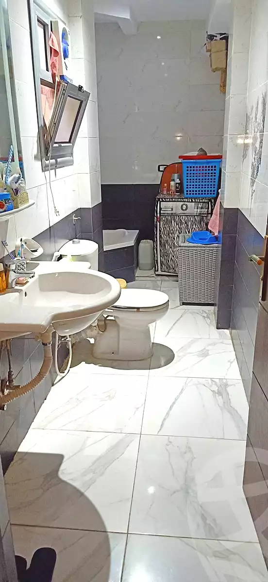 https://aqarmap.com.eg/ar/listing/7189439-for-sale-cairo-shoubra-el-sahel-al-hayeth-st