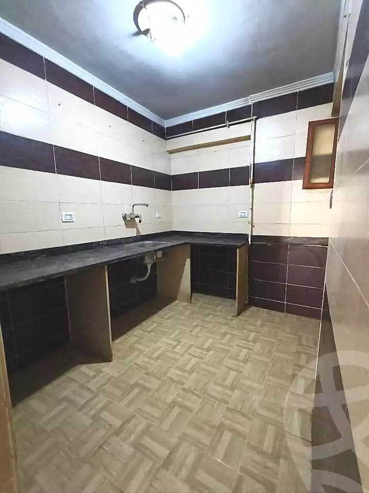https://aqarmap.com.eg/ar/listing/7189482-for-rent-alexandria-sydy-bshr-sydy-bshr-bhry-gamal-abd-el-nasir-st