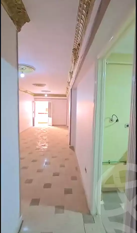 https://aqarmap.com.eg/en/listing/7189802-for-sale-alexandria-el-mandara-alex-el-mandara-bahri-sidi-kamal-st
