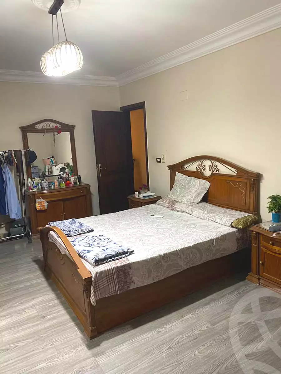 https://aqarmap.com.eg/en/listing/7189827-for-sale-cairo-mokattam-lhdb-l-ly-el-madina-el-monawara-st