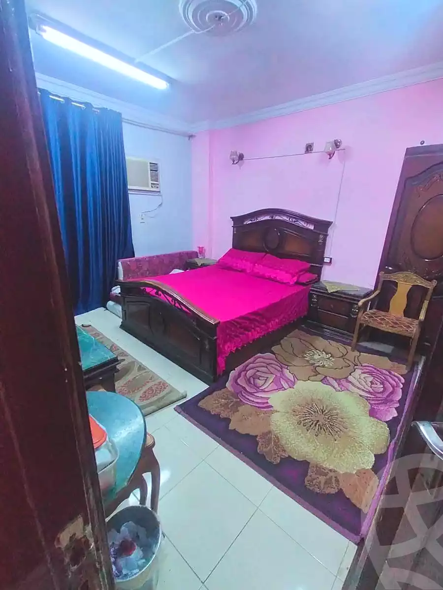 https://aqarmap.com.eg/ar/listing/7189943-for-sale-cairo-helwan-helwan-el-sharkeya-heidar-st