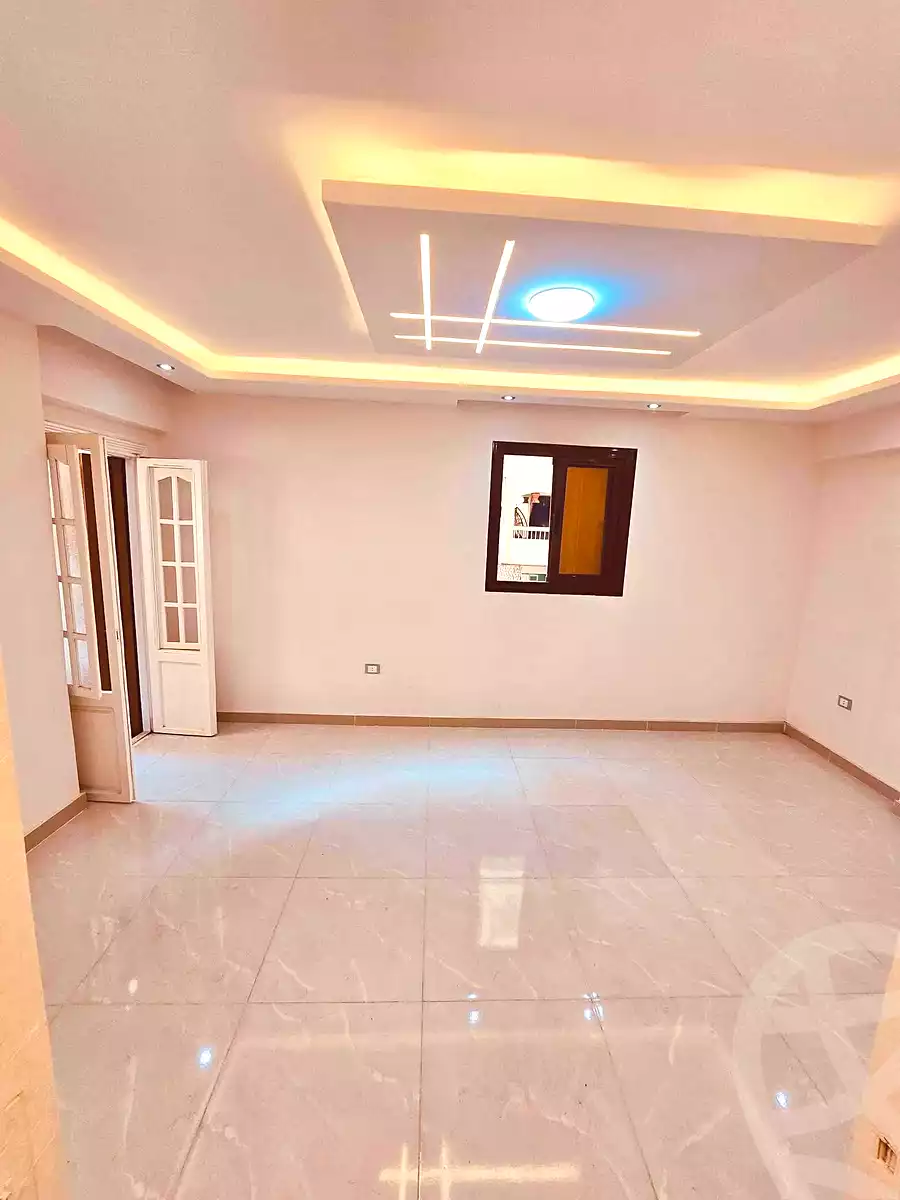 https://aqarmap.com.eg/ar/listing/7190072-for-sale-alexandria-el-asafra-l-sfr-bhry