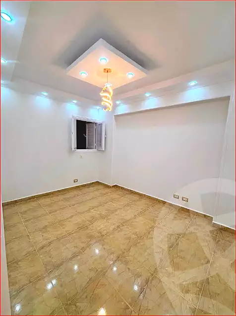 https://aqarmap.com.eg/ar/listing/7190092-for-sale-alexandria-sydy-bshr-sydy-bshr-bhry-shr-mhmwd-l-yswy