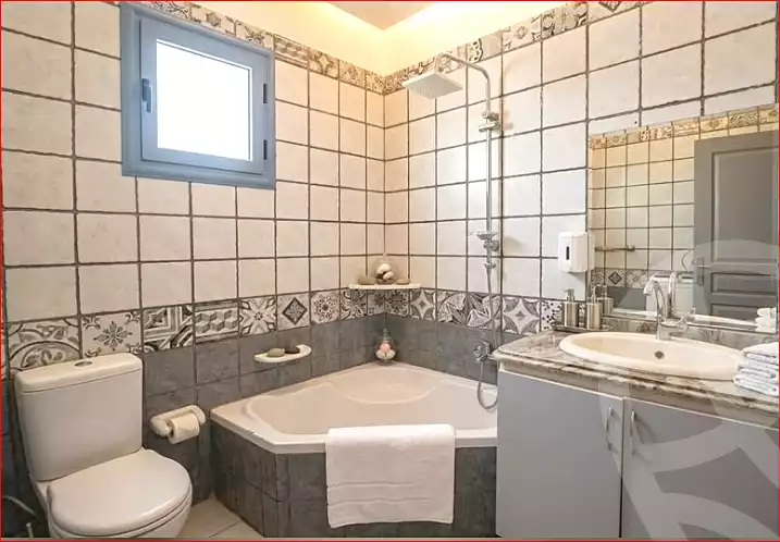 https://aqarmap.com.eg/en/listing/7190129-for-sale-alexandria-lsywf-el-falki