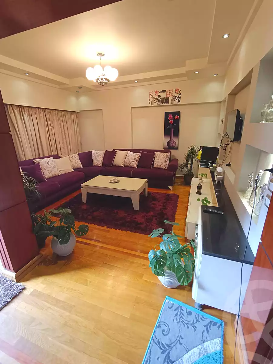 https://aqarmap.com.eg/ar/listing/7190208-for-sale-alexandria-sydy-bshr-sydy-bshr-bhry