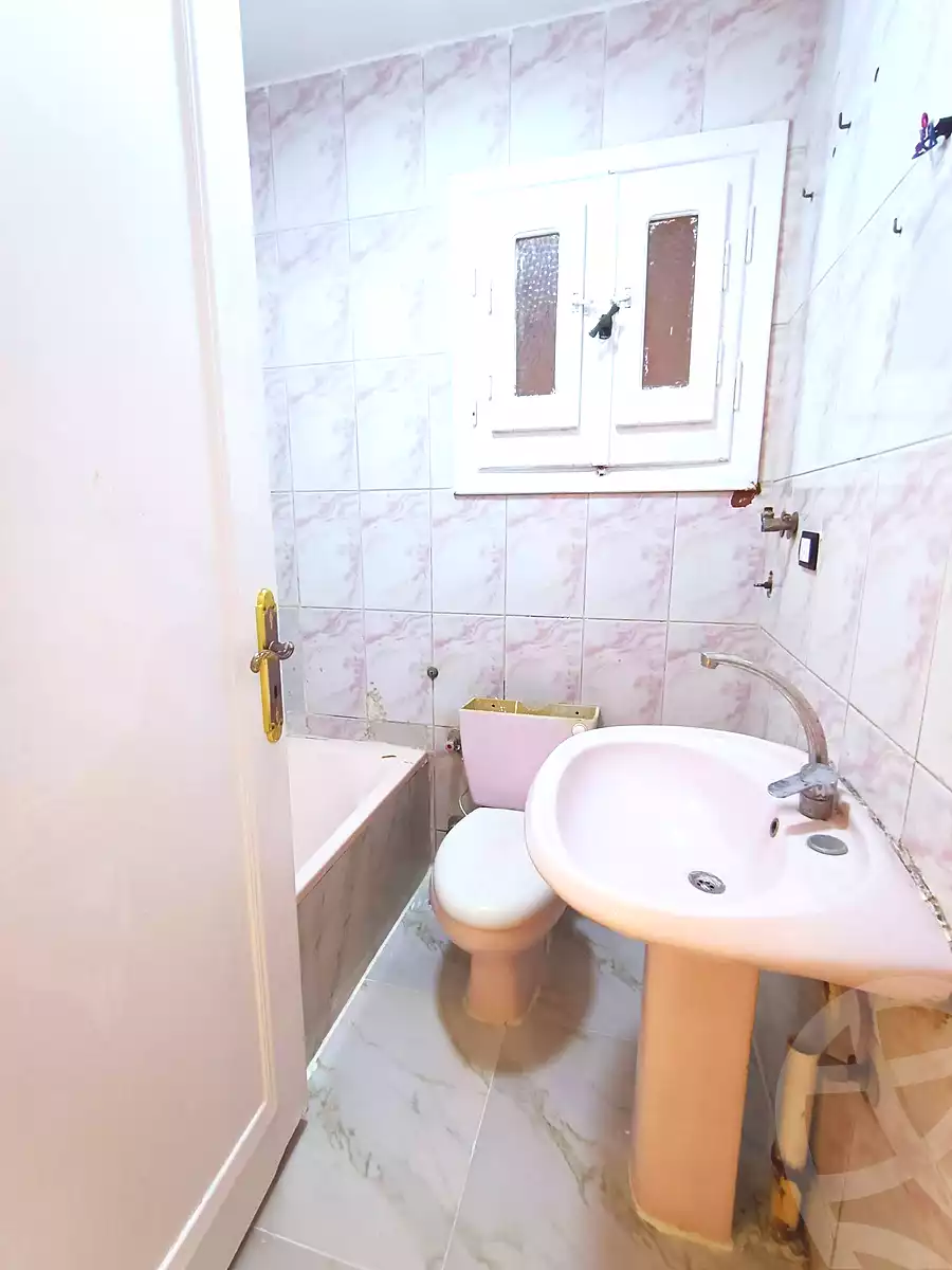 https://aqarmap.com.eg/en/listing/7190223-for-sale-alexandria-al-agamy
