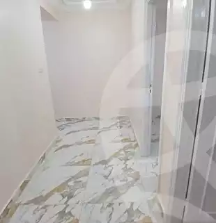 https://aqarmap.com.eg/ar/listing/7190270-for-sale-alexandria-miami-shr-jml-bd-lnsr