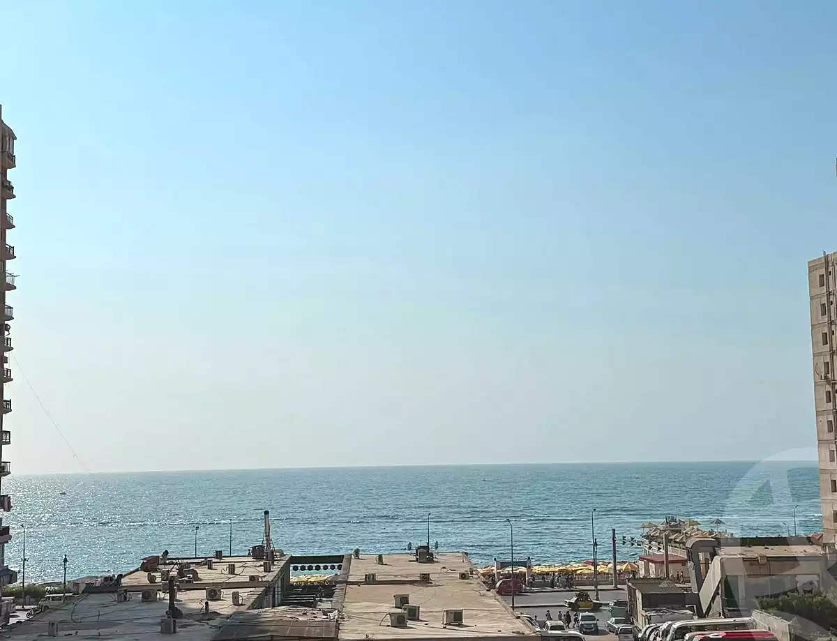 https://aqarmap.com.eg/ar/listing/7190291-for-sale-alexandria-el-asafra-l-sfr-bhry