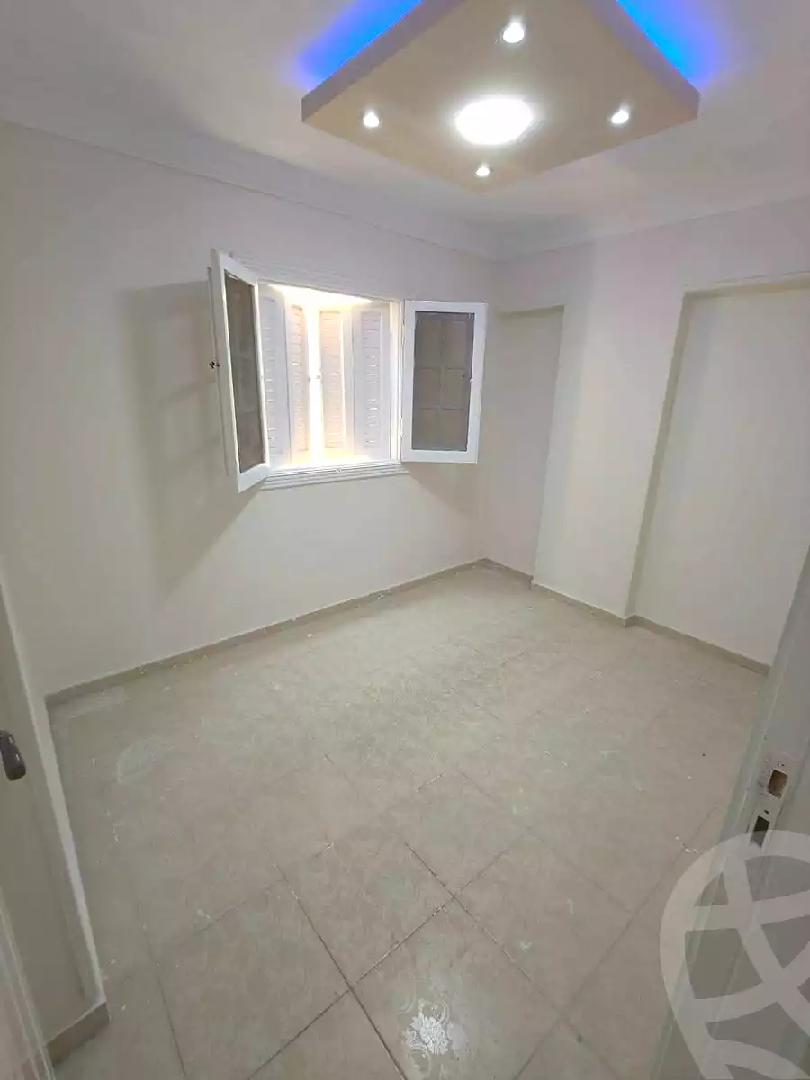 https://aqarmap.com.eg/en/listing/7190380-for-sale-alexandria-lsywf-el-falki