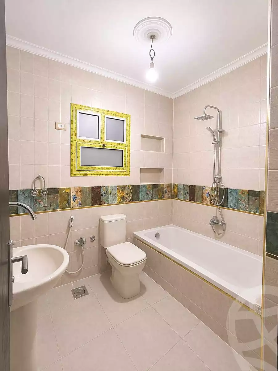 https://aqarmap.com.eg/en/listing/7190483-for-sale-cairo-helwan-helwan-el-sharkeya-latif-basha-st