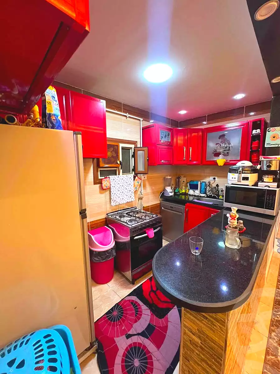 https://aqarmap.com.eg/ar/listing/7190586-for-sale-alexandria-sydy-bshr-sydy-bshr-bhry-ali-hipa-st