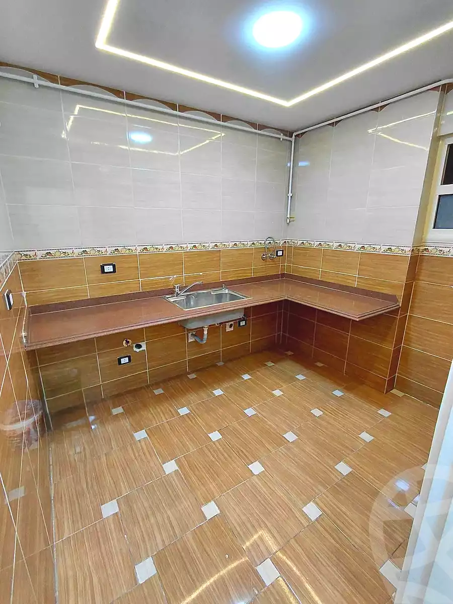 https://aqarmap.com.eg/ar/listing/7190660-for-sale-alexandria-sydy-bshr-sydy-bshr-bhry-shr-lsg-mhmd-bd-lslm