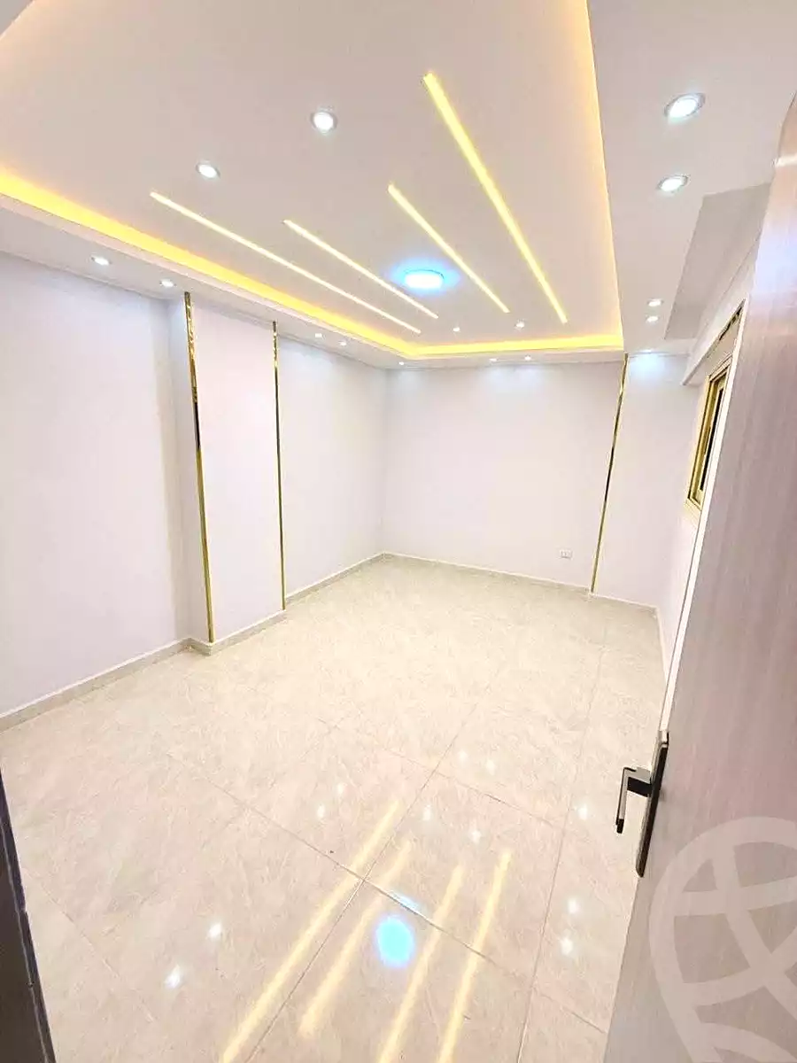 https://aqarmap.com.eg/ar/listing/7190660-for-sale-alexandria-sydy-bshr-sydy-bshr-bhry-shr-lsg-mhmd-bd-lslm