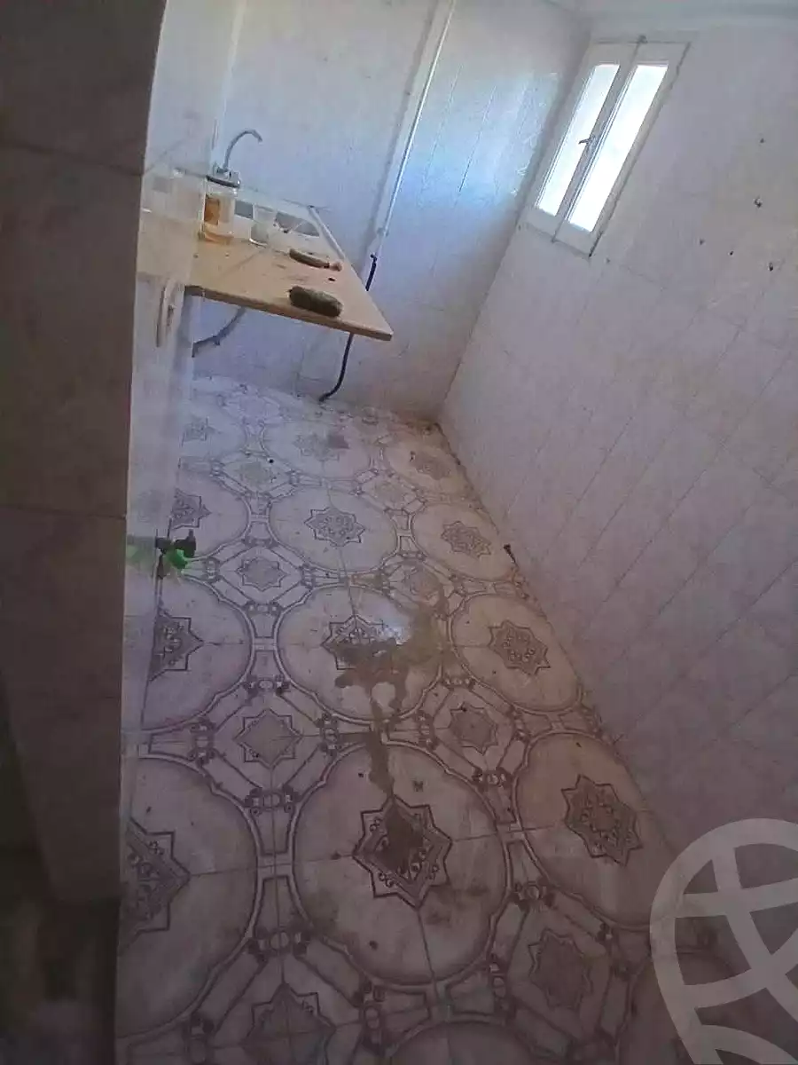 https://aqarmap.com.eg/ar/listing/7190811-for-sale-alexandria-al-agamy-lbytsh-el-hay-st