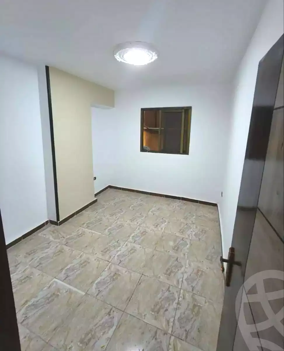 https://aqarmap.com.eg/en/listing/7190830-for-sale-alexandria-lsywf-el-falki