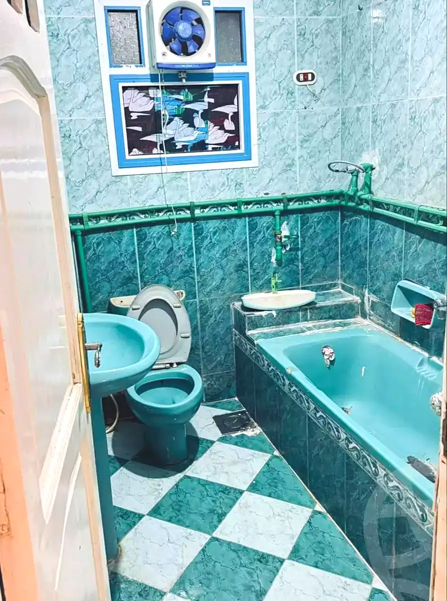 https://aqarmap.com.eg/ar/listing/7190837-for-sale-alexandria-al-agamy-el-hanouvel-el-kholafaa-el-rashdeen-st