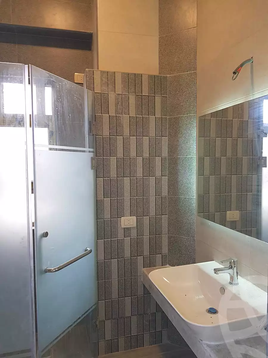 https://aqarmap.com.eg/ar/listing/7191102-for-rent-cairo-new-cairo-el-ahyaa-fifth-neighborhood-akhnaton-st