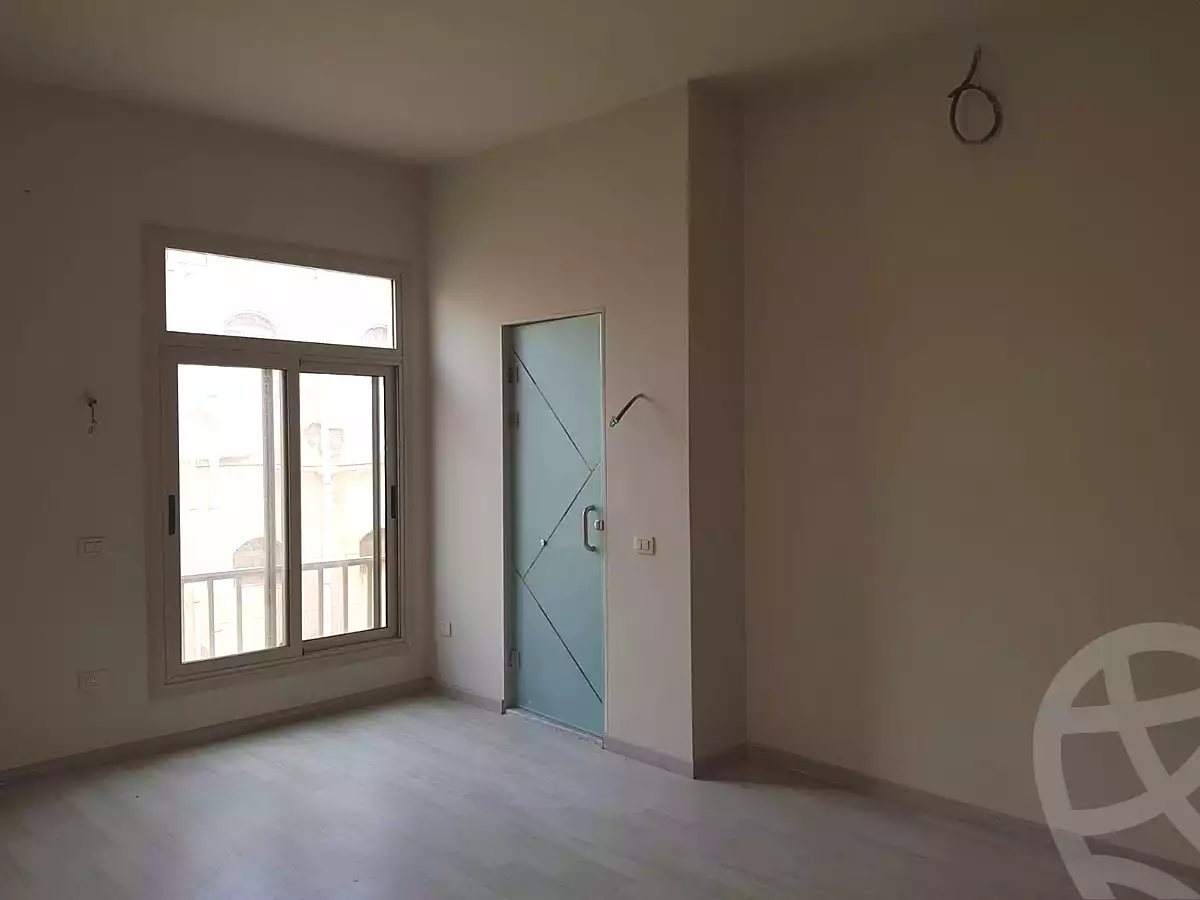 https://aqarmap.com.eg/ar/listing/7191102-for-rent-cairo-new-cairo-el-ahyaa-fifth-neighborhood-akhnaton-st