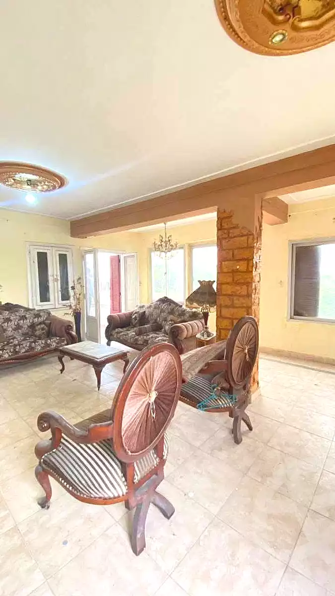 https://aqarmap.com.eg/ar/listing/7191280-for-sale-alexandria-al-agamy-lbytsh-shahr-al-assal-st