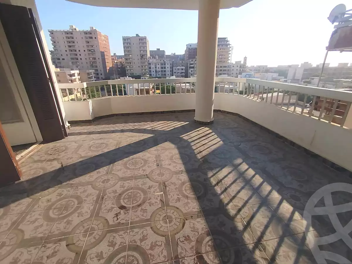 https://aqarmap.com.eg/en/listing/7191420-for-sale-alexandria-al-agamy-el-hanouvel-el-zahraa-city-st