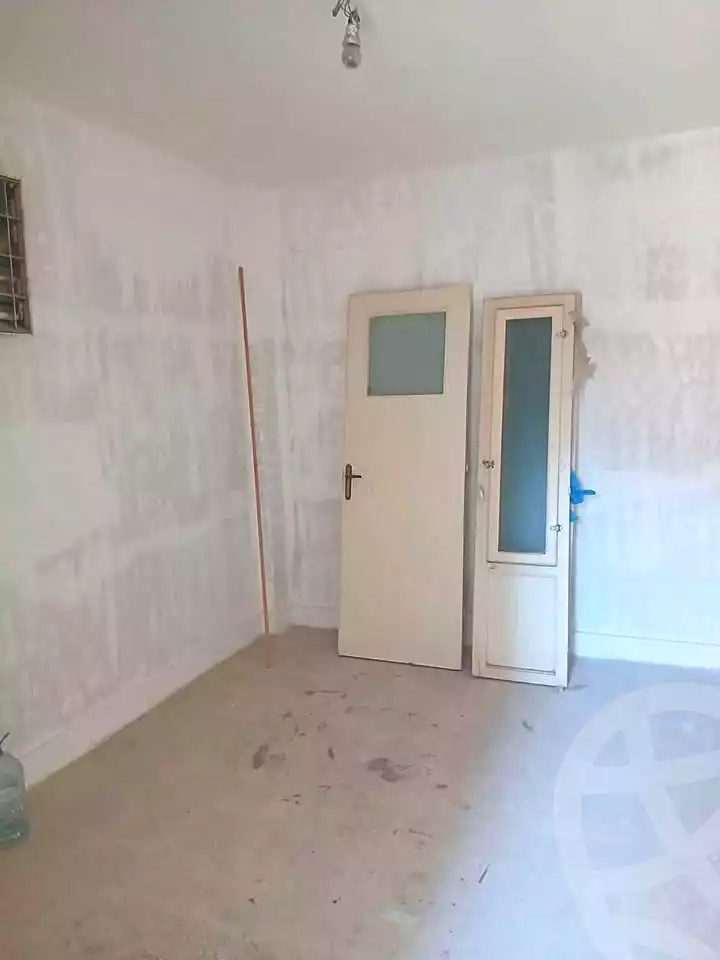 https://aqarmap.com.eg/ar/listing/7191535-for-sale-alexandria-al-agamy-lbytsh-al-andalous-wa-al-hgaz-st