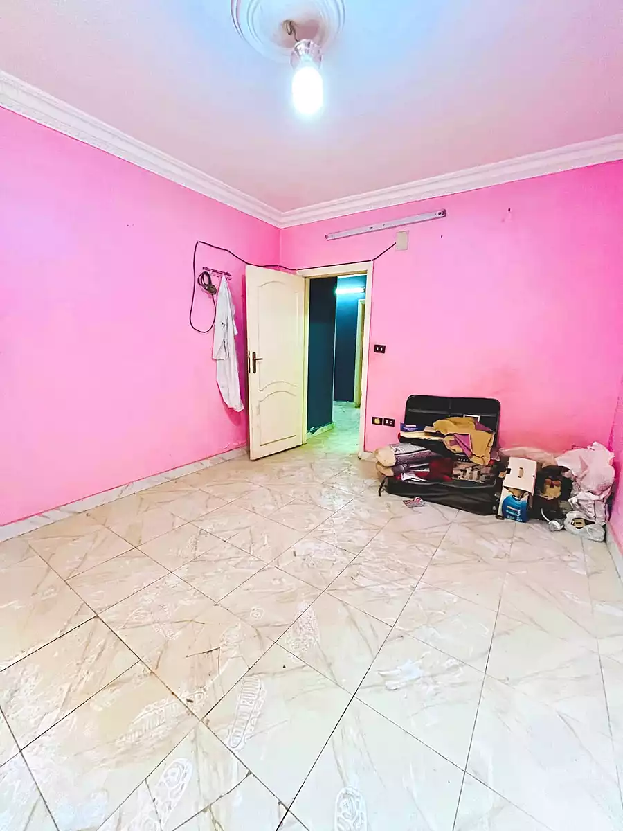 https://aqarmap.com.eg/en/listing/7191631-for-sale-cairo-el-haram-shareaa-khatem-el-morsalen