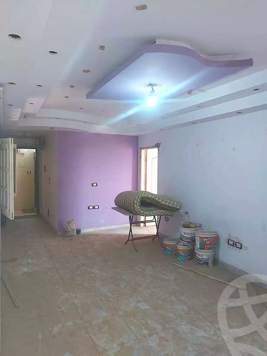 https://aqarmap.com.eg/ar/listing/7191709-for-sale-cairo-helwan-el-shareaa-el-sharby-st