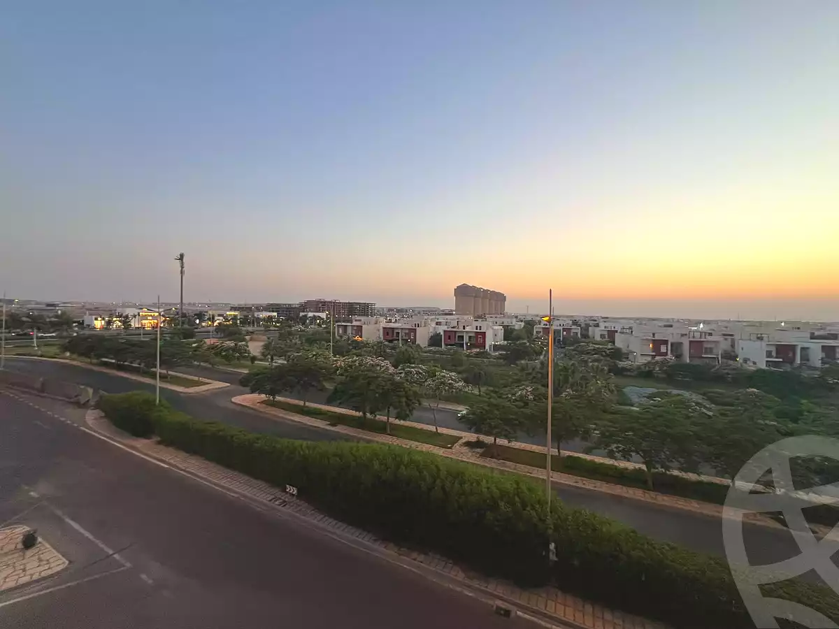 شقة بـ٣ غرف نوم في مدينتي، صورة ١٢ من ١٦