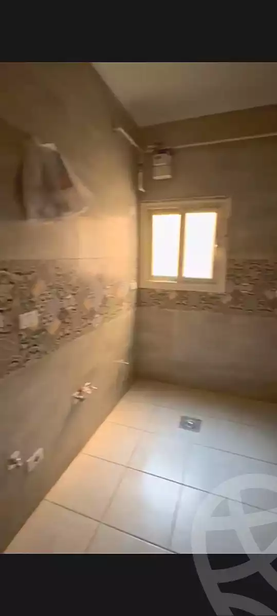 https://aqarmap.com.eg/ar/listing/7191717-for-rent-cairo-new-cairo-compounds-hayati-residence