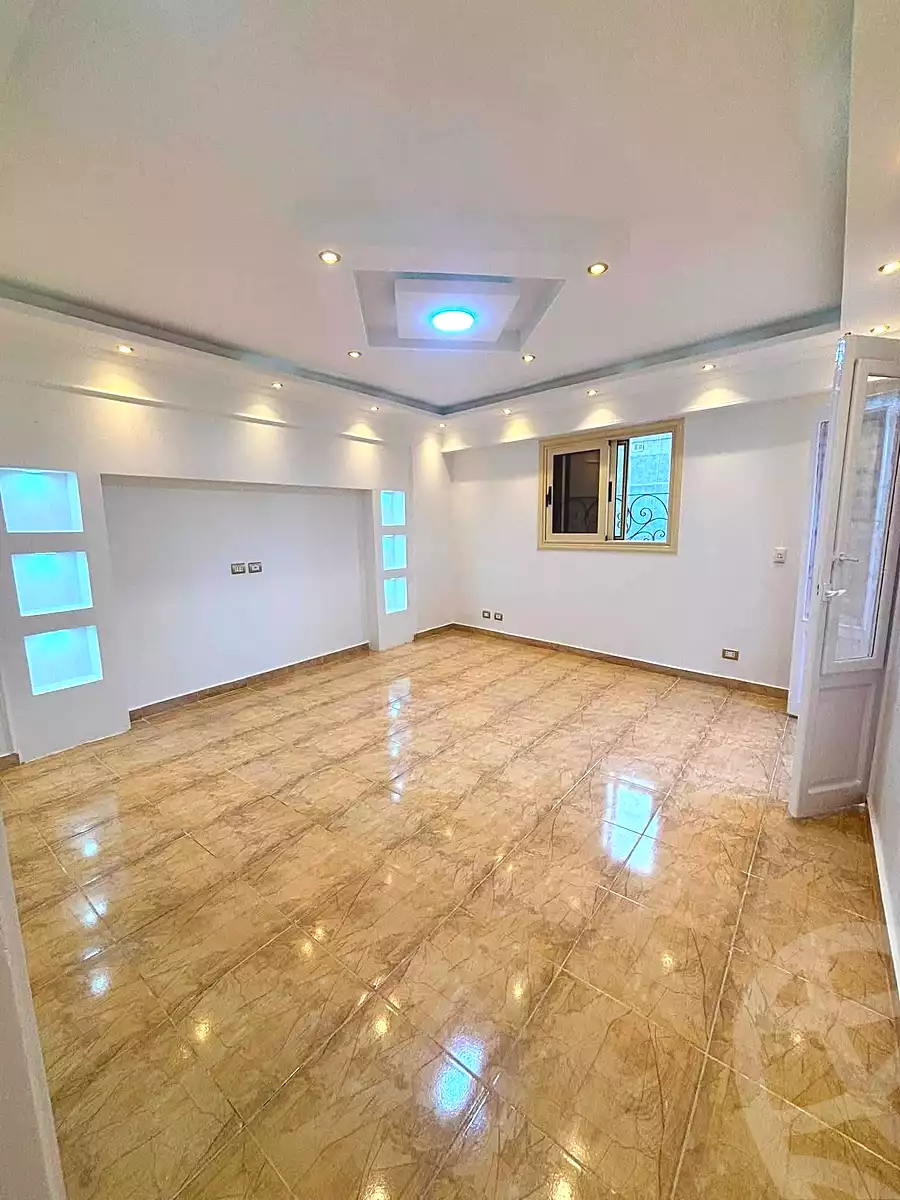 https://aqarmap.com.eg/en/listing/7191809-for-sale-alexandria-sydy-bshr-sydy-bshr-bhry-shr-mhmwd-l-yswy