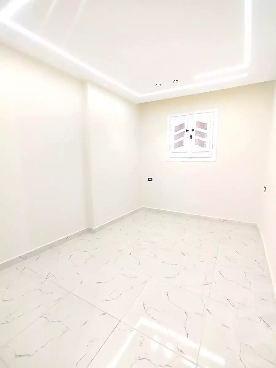 https://aqarmap.com.eg/ar/listing/7191944-for-sale-alexandria-lsywf-el-falki