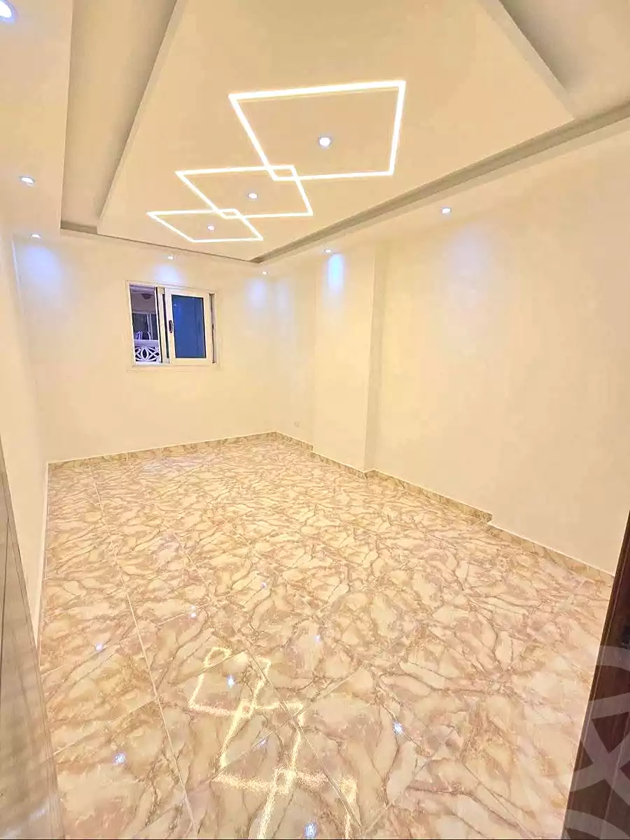 https://aqarmap.com.eg/ar/listing/7192001-for-sale-alexandria-sydy-bshr-sydy-bshr-bhry-shr-khld-bn-lwlyd