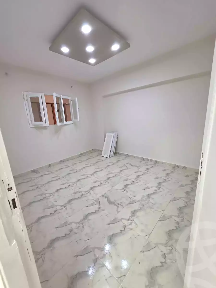 https://aqarmap.com.eg/en/listing/7192082-for-sale-alexandria-al-agamy-el-hanouvel-al-haded-we-al-soulb-st