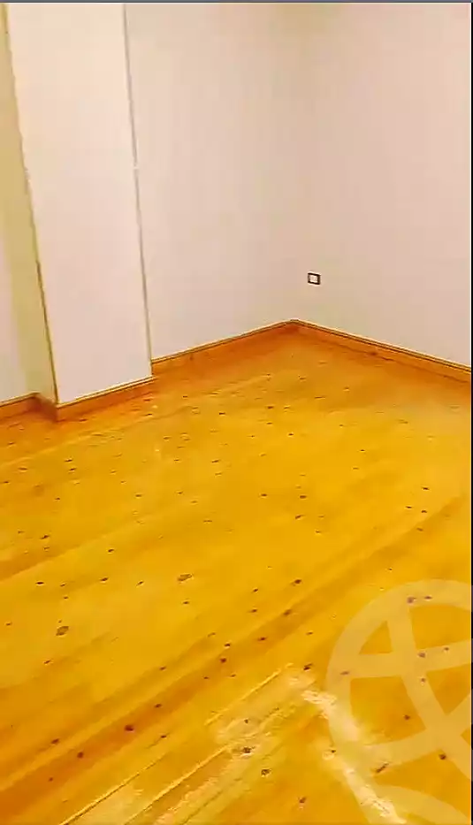 https://aqarmap.com.eg/ar/listing/7192103-for-sale-alexandria-miami-mahmoud-el-isawy-st