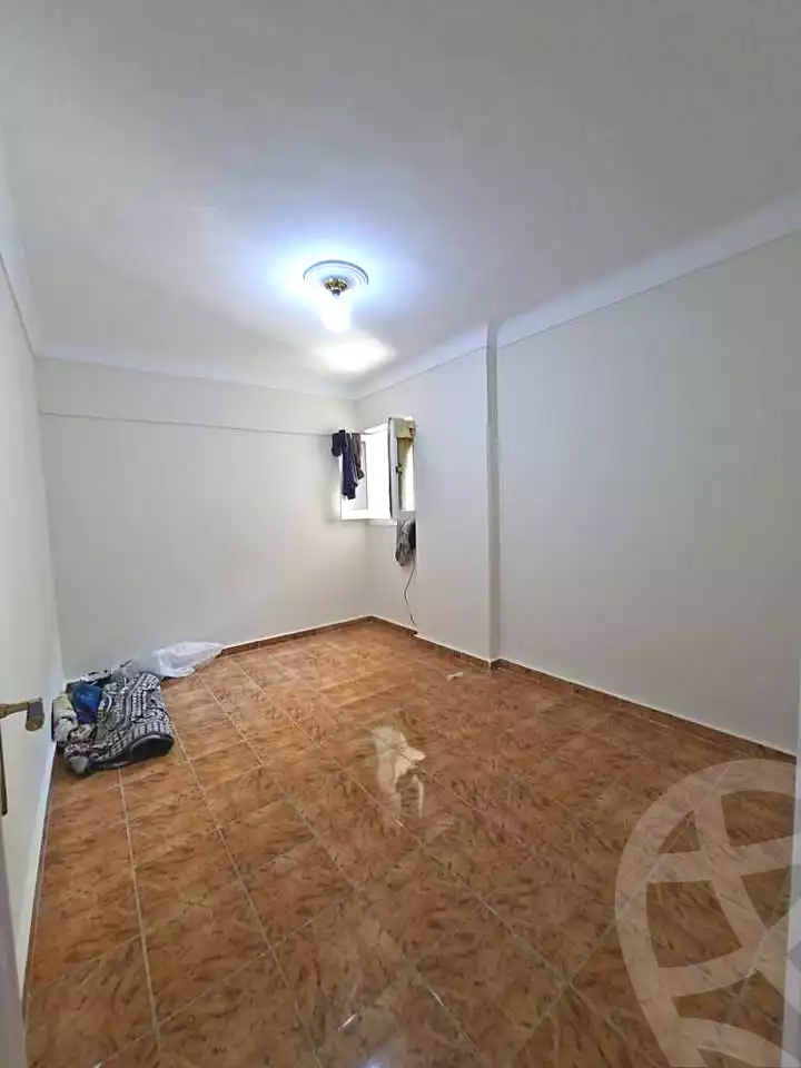 https://aqarmap.com.eg/ar/listing/7192210-for-sale-alexandria-el-asafra-l-sfr-bhry