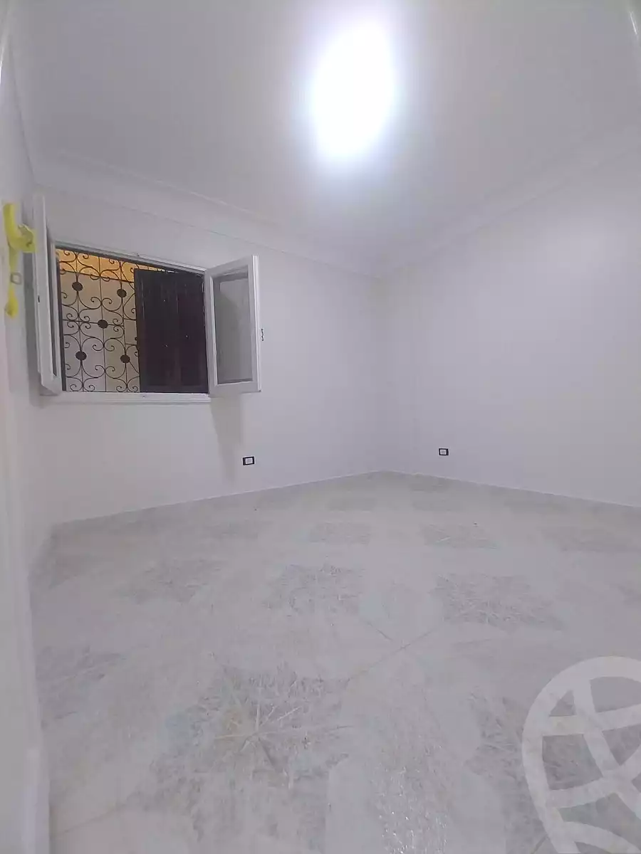 https://aqarmap.com.eg/en/listing/7192244-for-sale-alexandria-al-agamy-shataa-el-nakheel