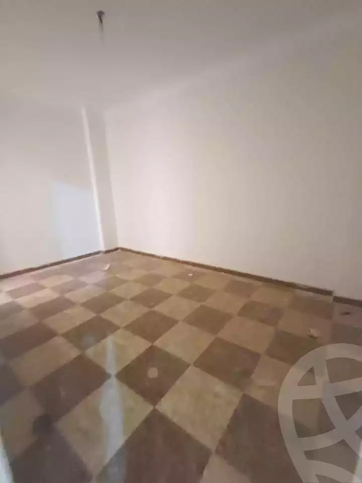 https://aqarmap.com.eg/en/listing/7192632-for-sale-alexandria-miami-street-57