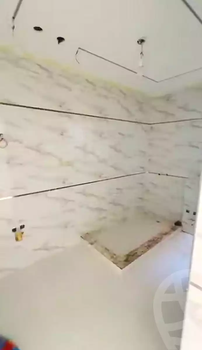 https://aqarmap.com.eg/ar/listing/7192647-for-sale-alexandria-new-miami-street-10